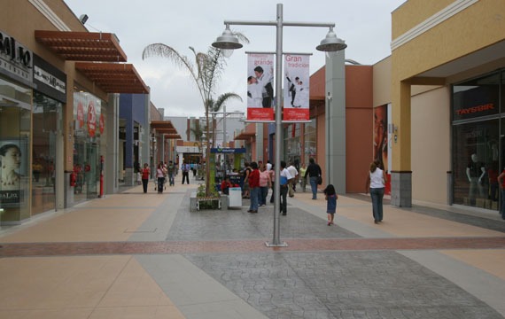 Aventura Plaza Trujillo